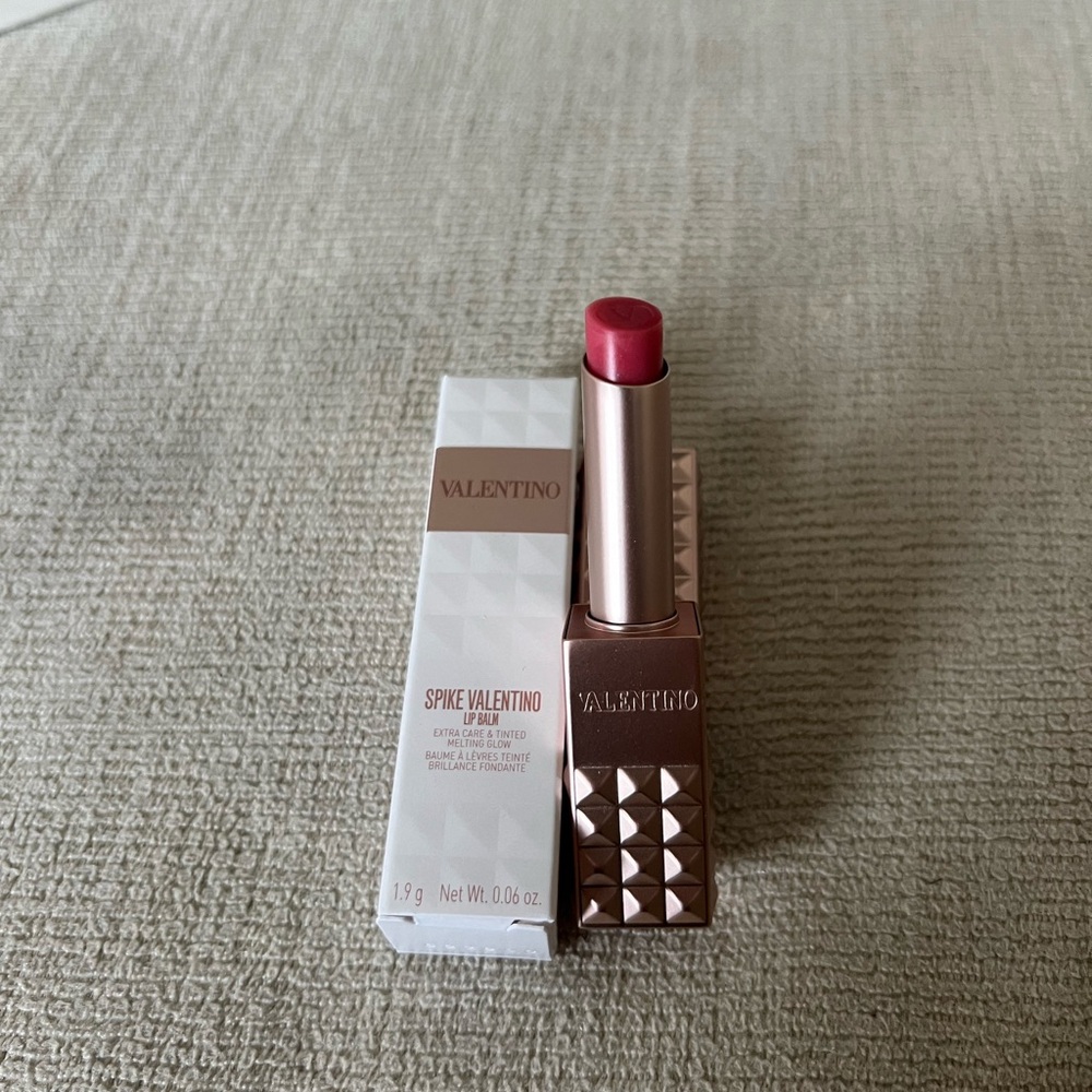 Valentino Spike Lip Balm - 120R Rose in the Woods